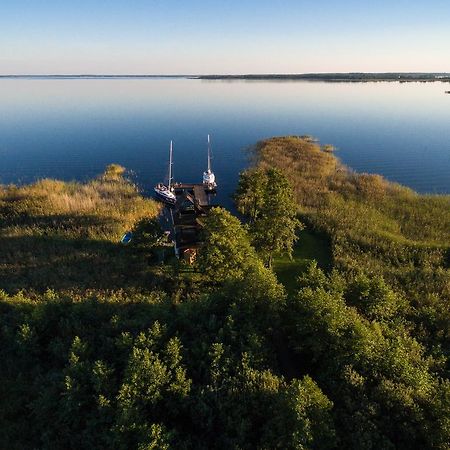 Folwark Luknajno Nad Jeziorem Sniardwy Gospoda Dziedzictwo Kulinarne Warmia-Mazury Mikołajki 外观 照片
