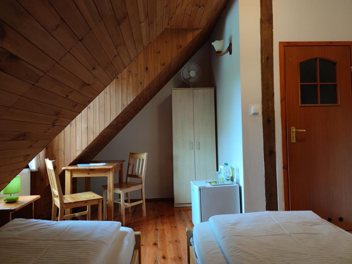 Folwark Luknajno Nad Jeziorem Sniardwy Gospoda Dziedzictwo Kulinarne Warmia-Mazury Mikołajki 外观 照片