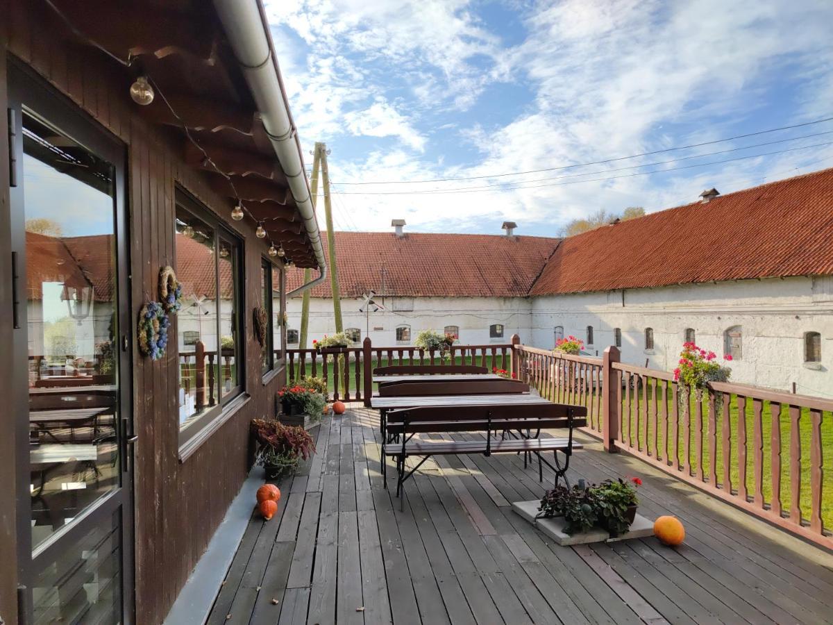 Folwark Luknajno Nad Jeziorem Sniardwy Gospoda Dziedzictwo Kulinarne Warmia-Mazury Mikołajki 外观 照片