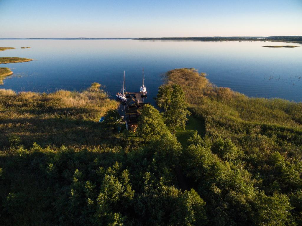 Folwark Luknajno Nad Jeziorem Sniardwy Gospoda Dziedzictwo Kulinarne Warmia-Mazury Mikołajki 外观 照片